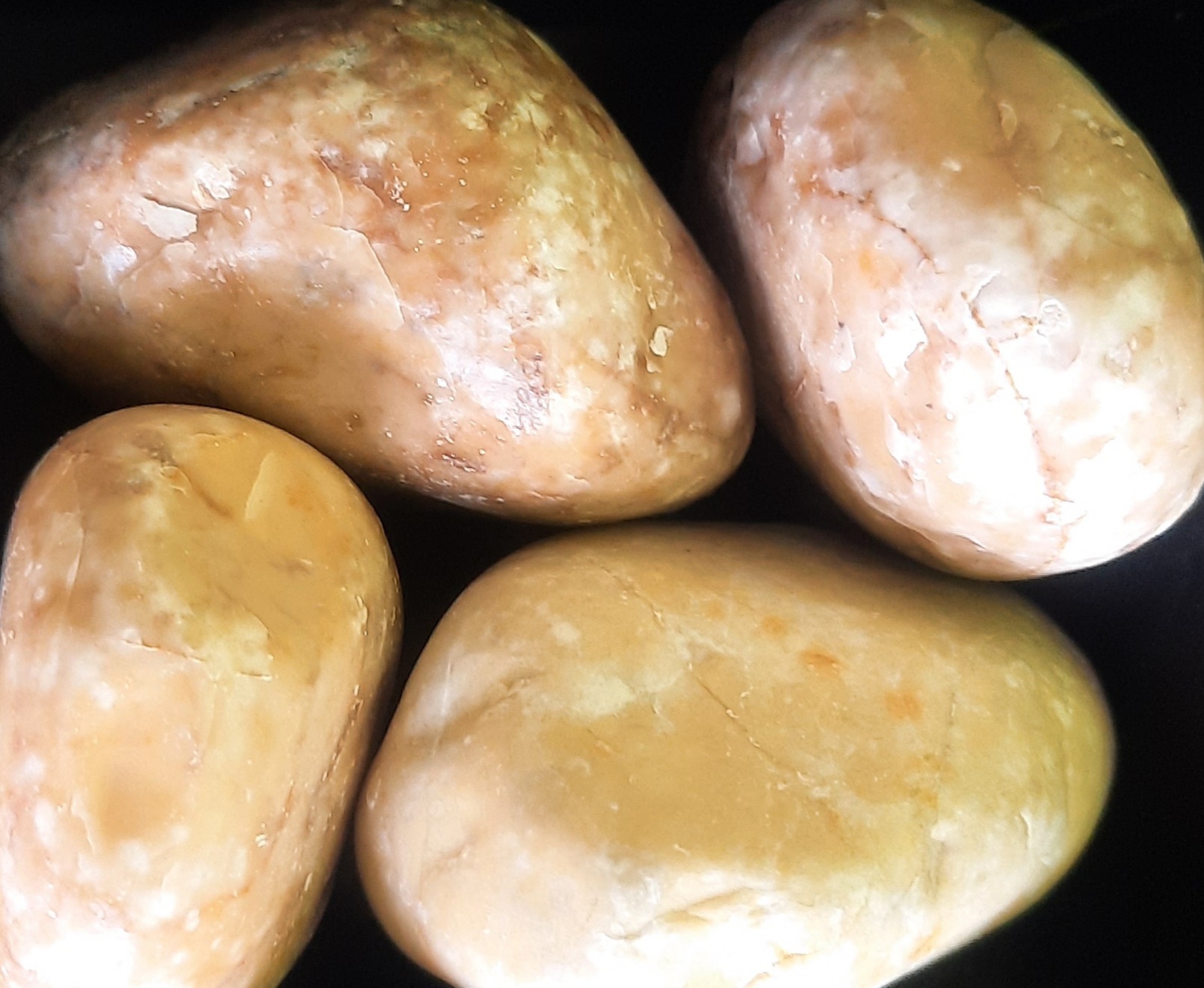 Bola Amarilla